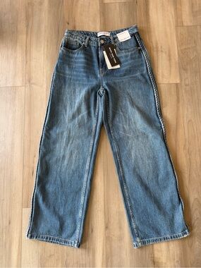 Marc New York Woman’s Wide Leg Braided Side Jeans